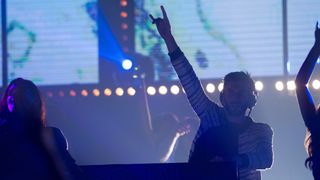 19. 128 ударов сердца в минуту (2015)