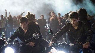 47. Три метра над уровнем неба (2010)