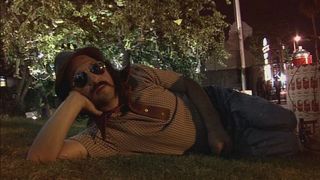 13. Выход через сувенирную лавку (2010)