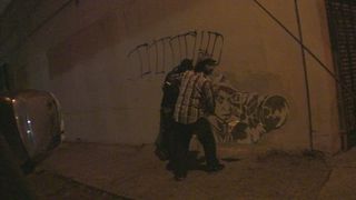 15. Выход через сувенирную лавку (2010)