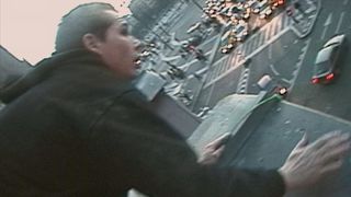 8. Выход через сувенирную лавку (2010)