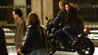 151. Сумерки. Сага. Новолуние (2009)