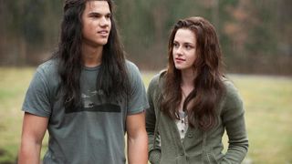 38. Сумерки. Сага. Новолуние (2009)