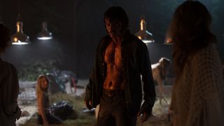 42. Высотка (2015)