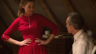 34. Призрачная нить (2017)