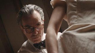 52. Призрачная нить (2017)