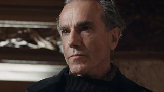 53. Призрачная нить (2017)