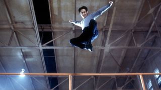 23. Противостояние (2001)