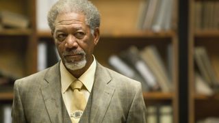 33. Особо опасен (2008)