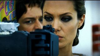 41. Особо опасен (2008)