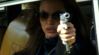 45. Особо опасен (2008)