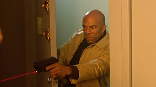 11. Ночной беглец (2015)