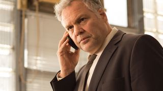 19. Ночной беглец (2015)