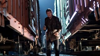 30. Ночной беглец (2015)