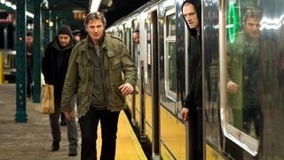 35. Ночной беглец (2015)