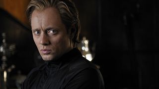 27. Охотники за головами (2011)