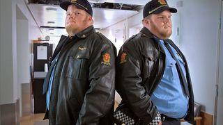 28. Охотники за головами (2011)