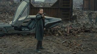 110. Бегущий по лезвию 2049 (2017)