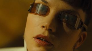 117. Бегущий по лезвию 2049 (2017)