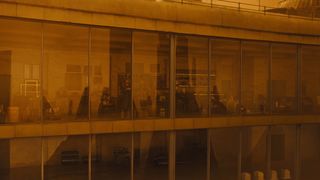 121. Бегущий по лезвию 2049 (2017)