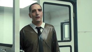 143. Бегущий по лезвию 2049 (2017)