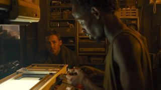 149. Бегущий по лезвию 2049 (2017)