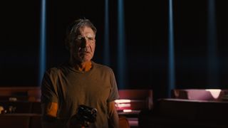 29. Бегущий по лезвию 2049 (2017)