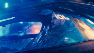30. Бегущий по лезвию 2049 (2017)