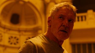 39. Бегущий по лезвию 2049 (2017)