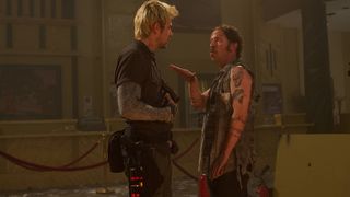 15. Липучка (2011)