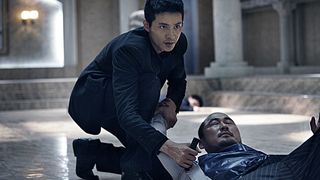 34. Человек из ниоткуда (2010)