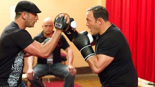 21. Толстяк на ринге (2012)