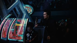 30. Живая сталь (2011)