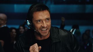 37. Живая сталь (2011)