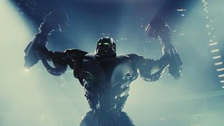 38. Живая сталь (2011)