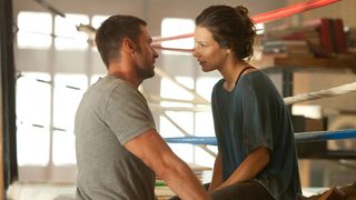 6. Живая сталь (2011)