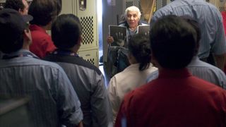 42. Терминал (2004)