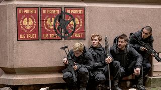 119. Голодные игры: Сойка-пересмешница. Часть II (2015)