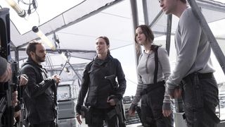 75. Голодные игры: Сойка-пересмешница. Часть II (2015)