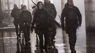 77. Голодные игры: Сойка-пересмешница. Часть II (2015)