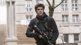 98. Голодные игры: Сойка-пересмешница. Часть II (2015)