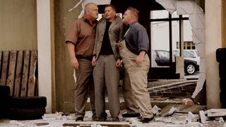 28. Босиком по мостовой (2005)