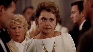 62. Босиком по мостовой (2005)