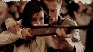 63. Босиком по мостовой (2005)