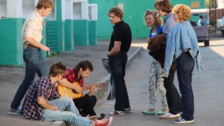 10. Овечка Долли была злая и рано умерла (2015)