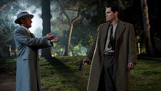 41. Охотники на гангстеров (2013)