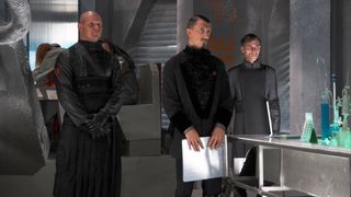 4. Обитаемый остров (2008)