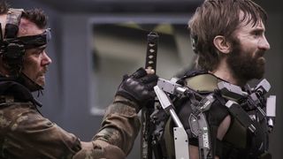 2. Элизиум: Рай не на Земле (2013)