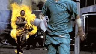 15. 28 дней спустя (2002)