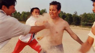 12. Убойный футбол (2001)